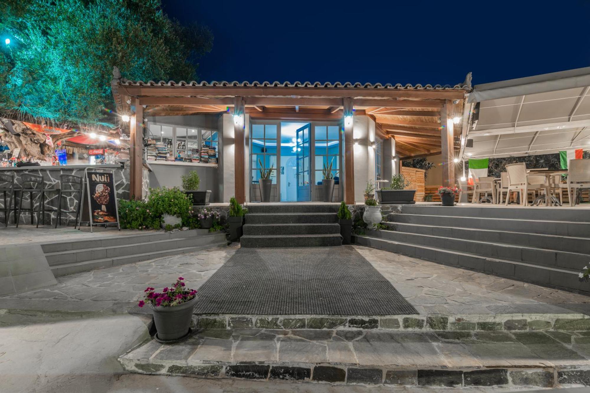 Callinica Hotel Tsilivi  Ngoại thất bức ảnh