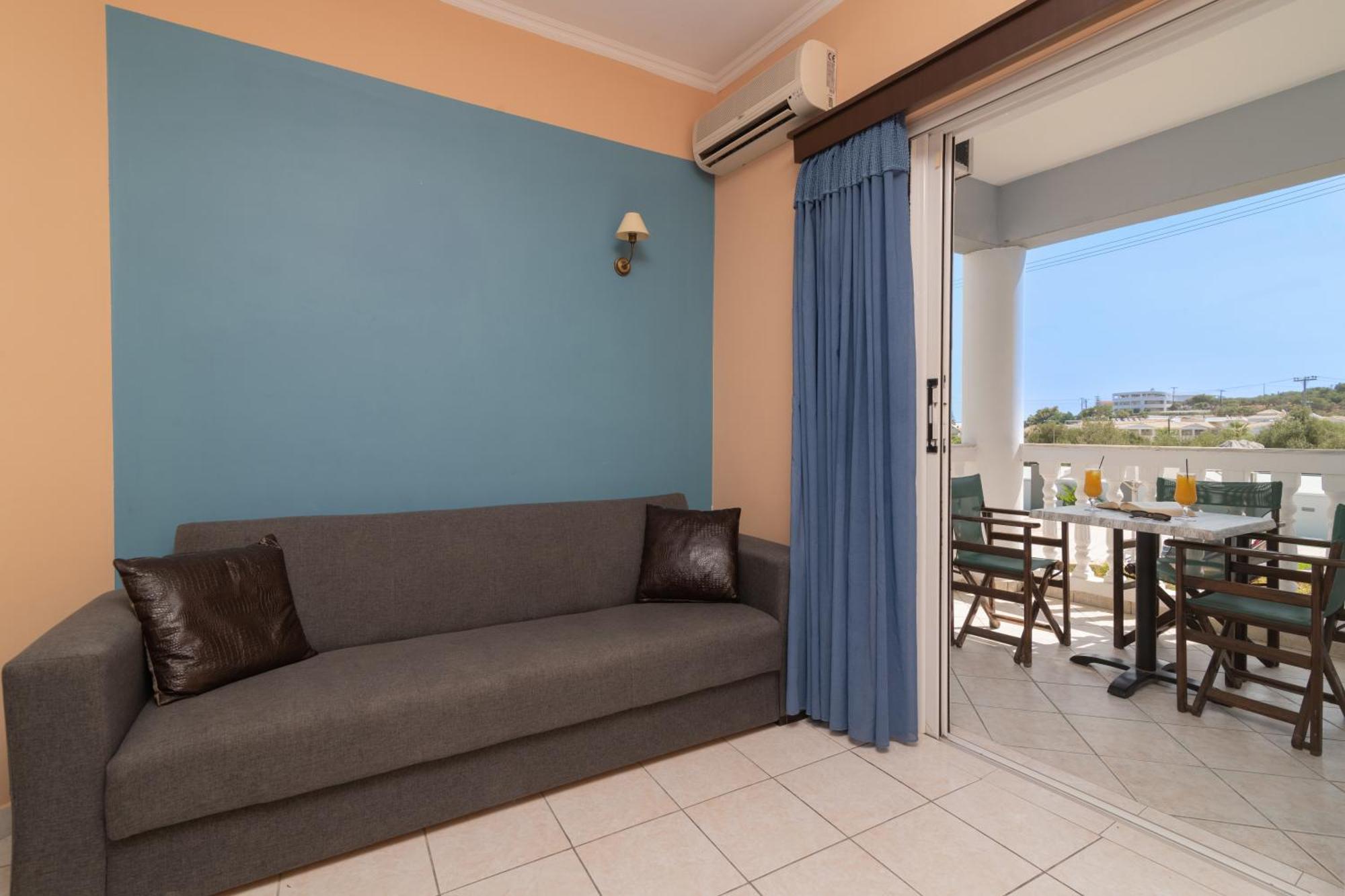 Callinica Hotel Tsilivi  Ngoại thất bức ảnh