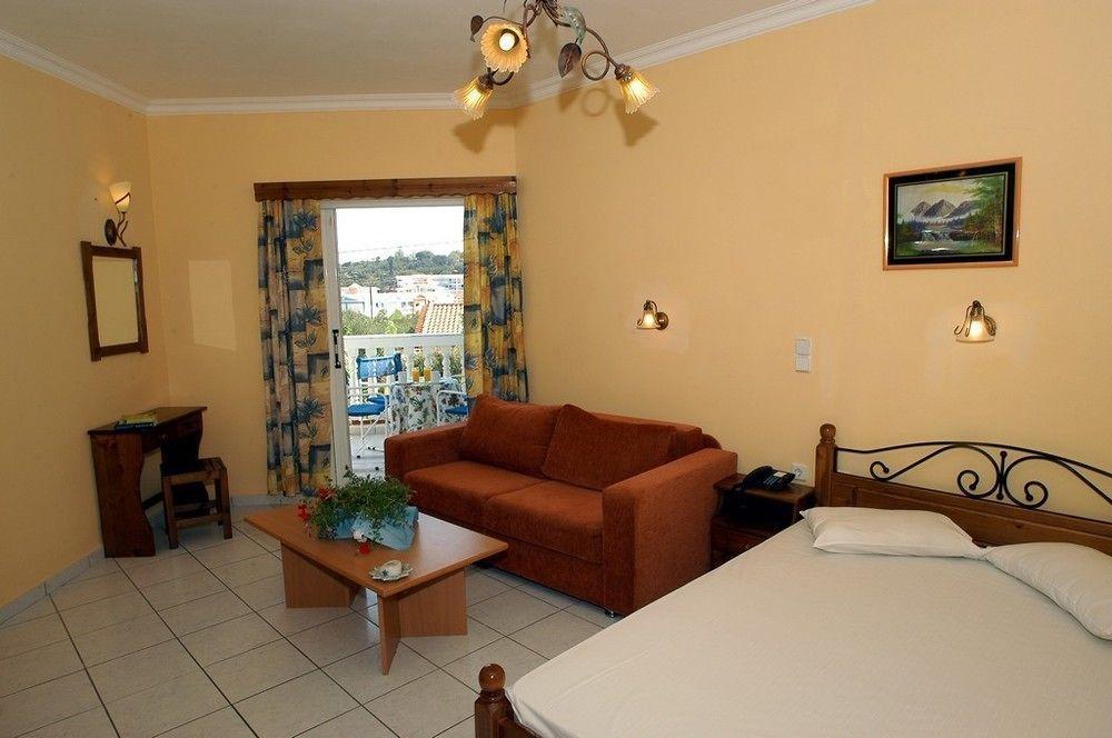 Callinica Hotel Tsilivi  Ngoại thất bức ảnh