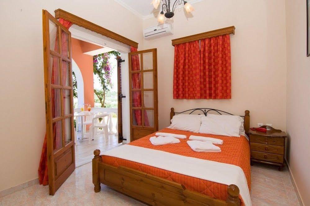 Callinica Hotel Tsilivi  Ngoại thất bức ảnh